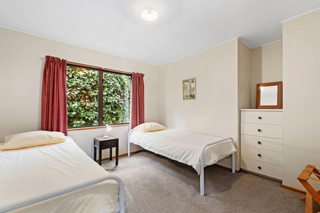 Sycamore Place - Wanaka Holiday Home Eksteriør billede